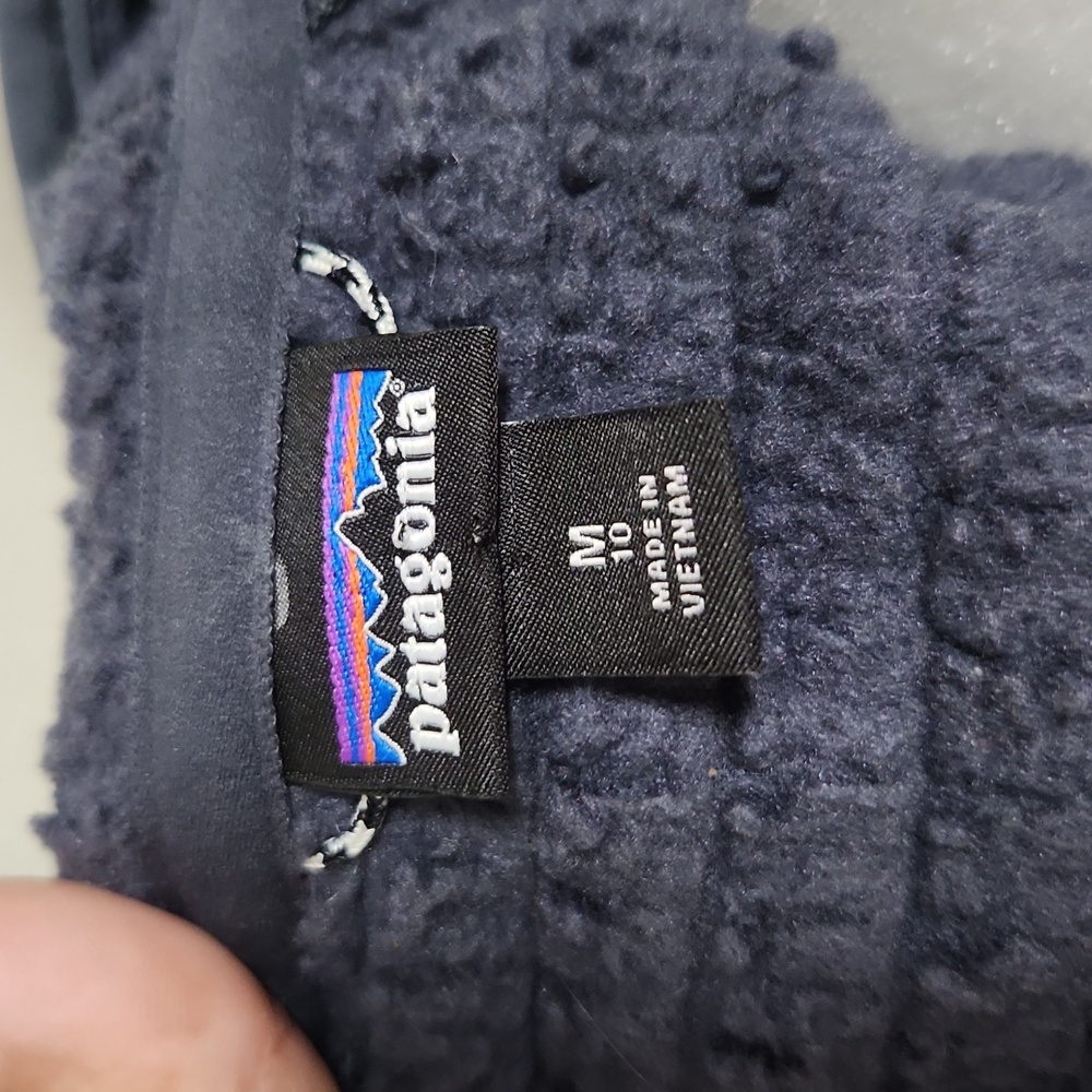Patagonia Kids' R2 TechFace Hoody - Picture 9 of 9